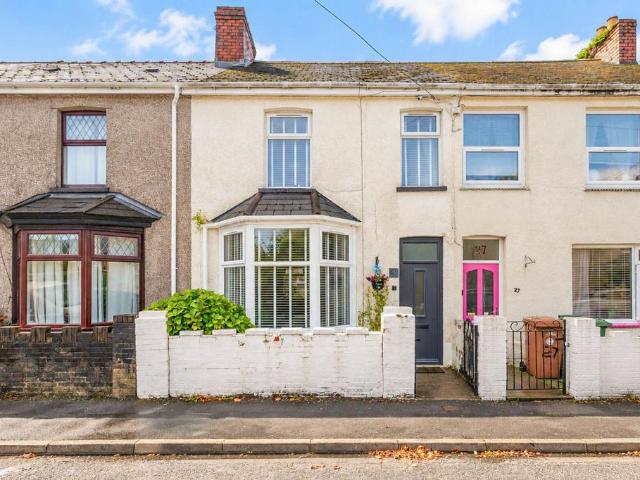House for sale in Pontymister, Risca