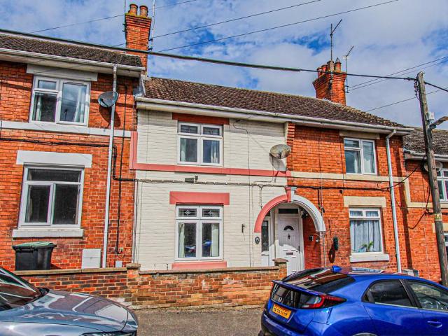 House for sale in Crow Hill, Irthlingborough