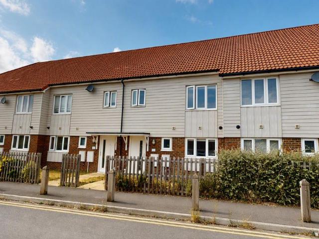 House for sale in Folkestone, Kent