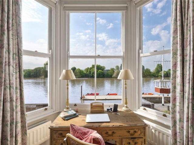 House for sale in Hammersmith, Greater London
