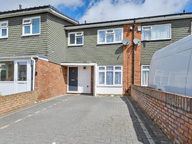 House for sale in London Borough of Hounslow, Heston