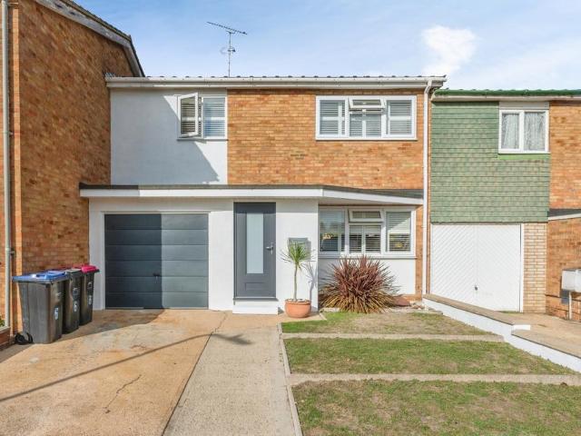 House for sale in Shoeburyness, Southend-on-Sea