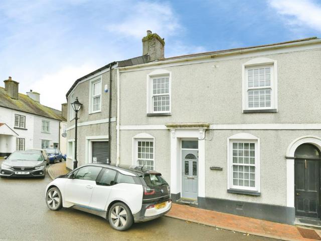 House for sale in Landrake, Cornwall