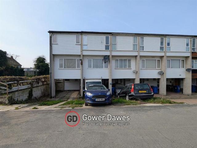 House for sale in Chadwell St Mary, Essex