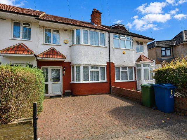 House for sale in Lane, Greater London