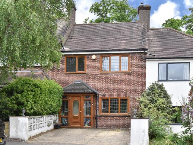 House for sale in London Borough of Lewisham, Greater London
