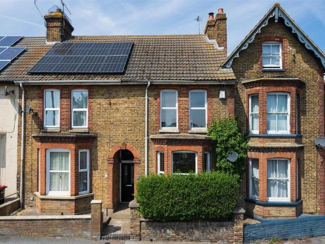 House for sale in The Bridge, Kent