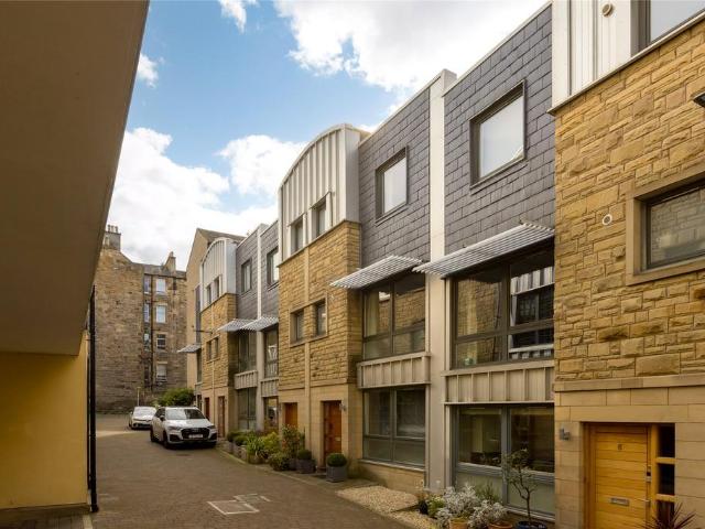 House for sale in Broughton, City of Edinburgh