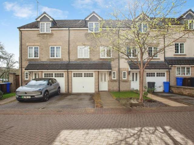 House for sale in Oughtibridge, South Yorkshire