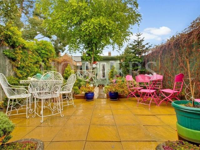 House for sale in Greater London