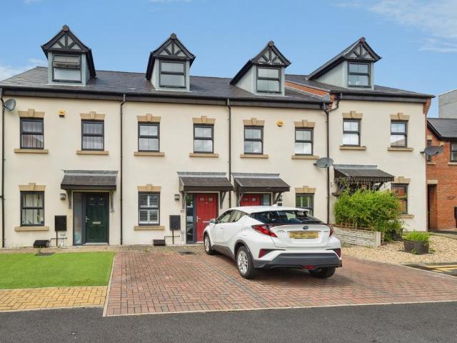 House for sale in Greenheys, Greater Manchester