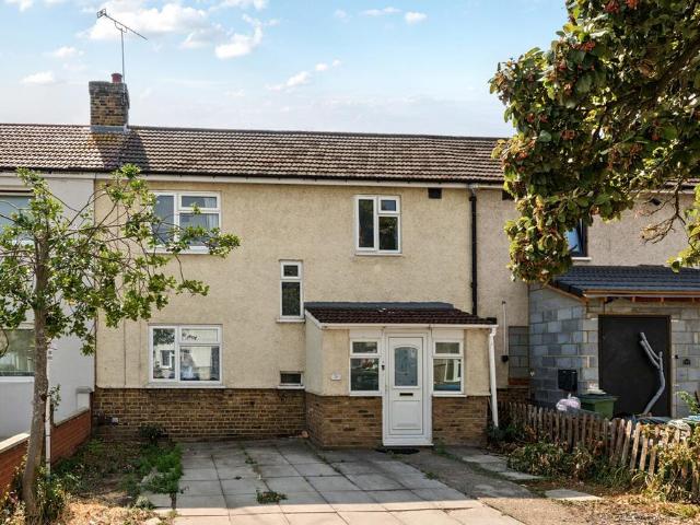 House for sale in Charlton, Greater London