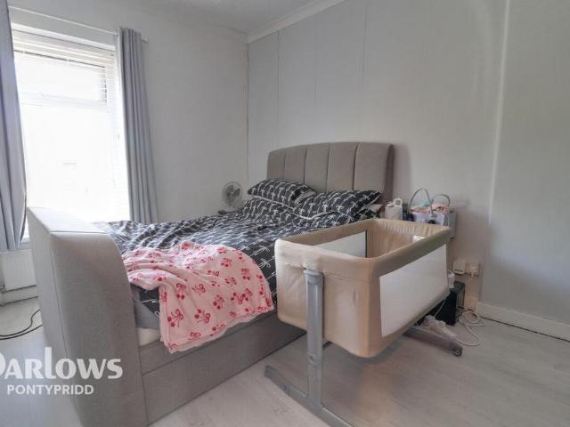 House for sale in Y Graig, Pontypridd