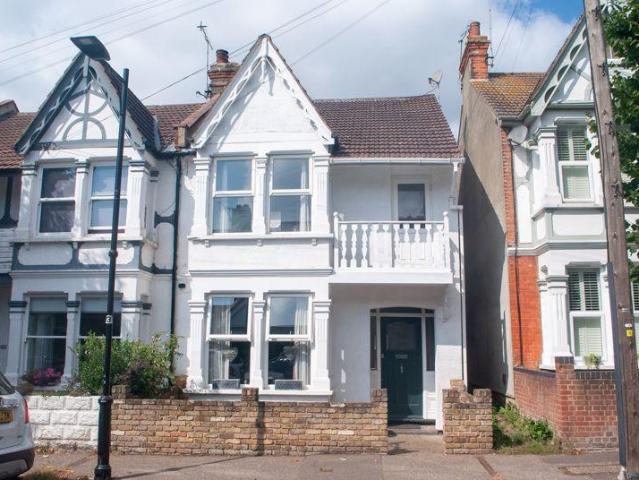 House for sale in Alton Barnes, Isle Of Man
