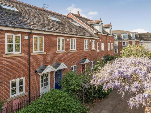 House for sale in Watergate, Devon