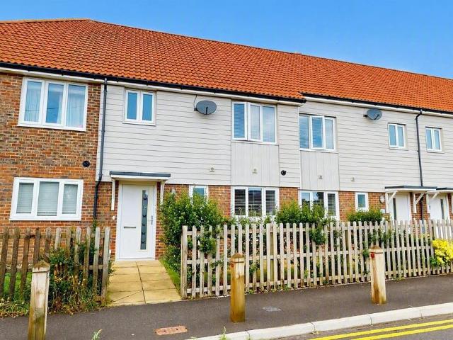 House for sale in Folkestone, Kent