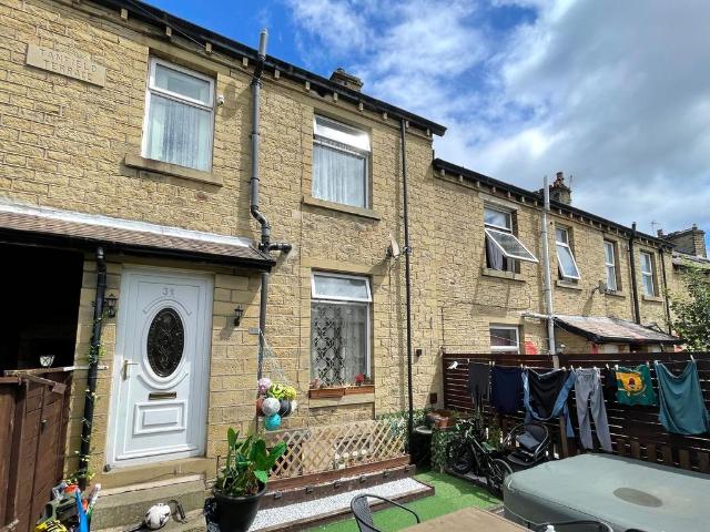 House for sale in Highfields, Huddersfield