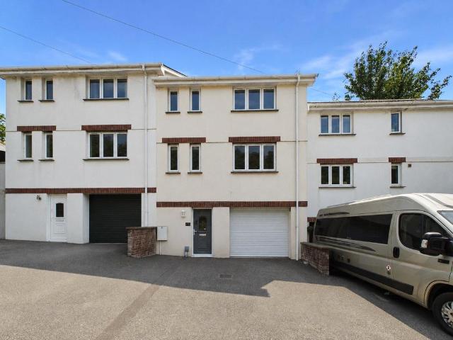 House for sale in Gonvena, Wadebridge