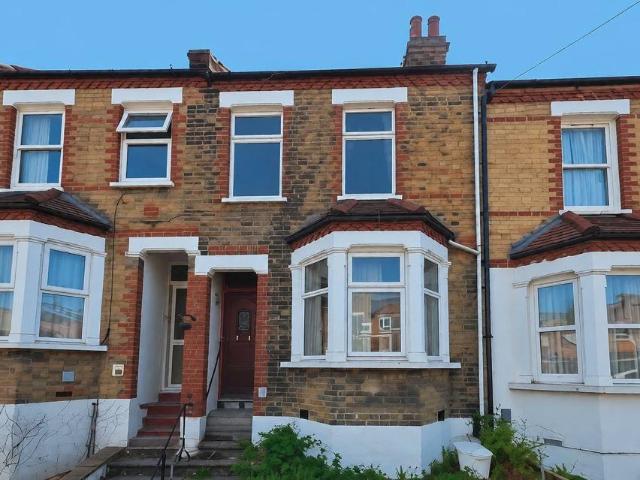 House for sale in Northumberland Heath, Greater London