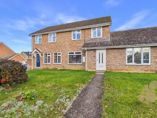 House for sale in Chelmondiston, Suffolk