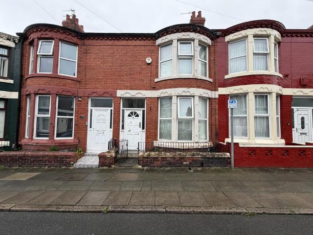 House for sale in Cabbage Hall, Calderstones