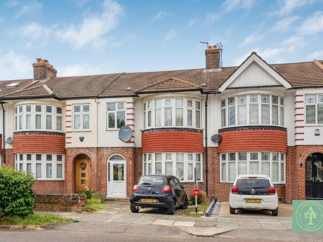 House for sale in Edmonton, Greater London