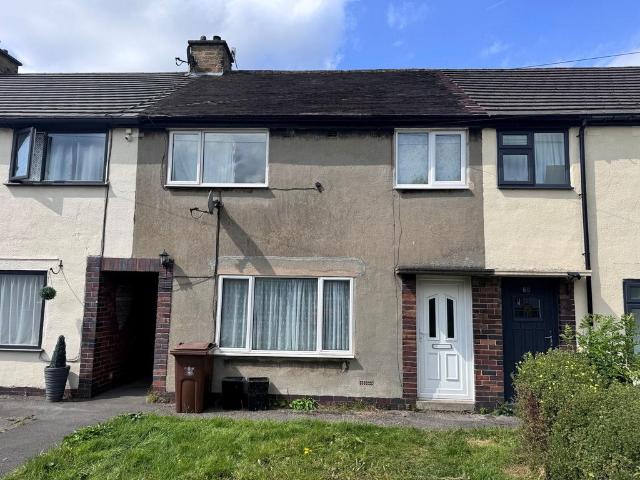 House for sale in Charlesworth, East Midlands