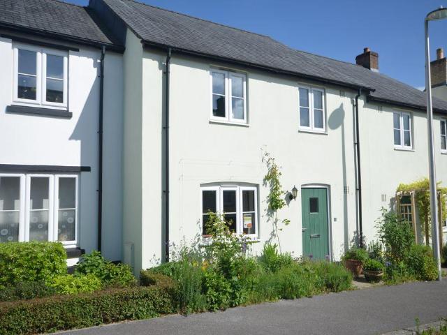 House for sale in Weir Quay, Devon