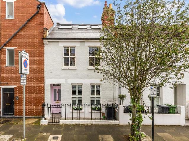 House for sale in Fulham, Greater London