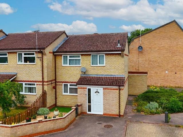 House for sale in Studlands Park, Chedburgh
