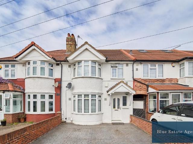 House for sale in London Borough of Hounslow, Greater London