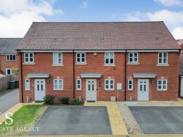 House for sale in Highfields, Egginton