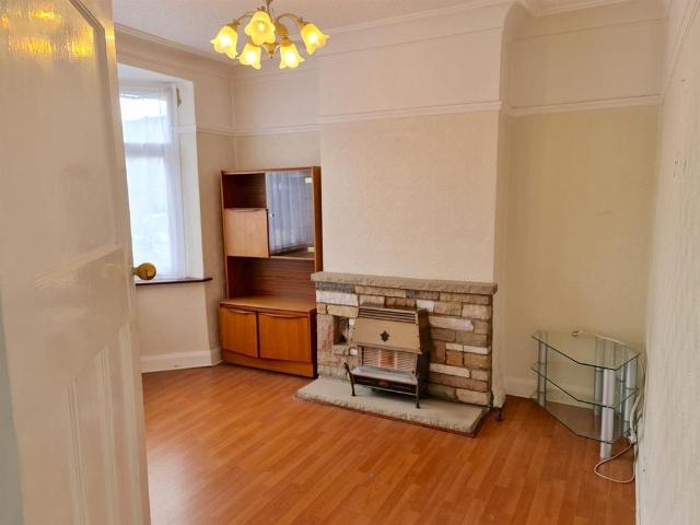 House for sale in London Borough of Ealing, Greater London