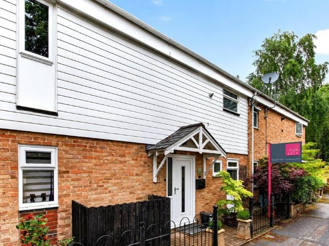 House for sale in Hanworth, Bracknell