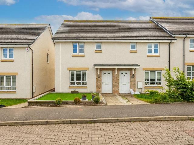 House for sale in Burdiehouse, Scotland