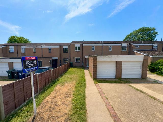 House for sale in Colindale, Greater London