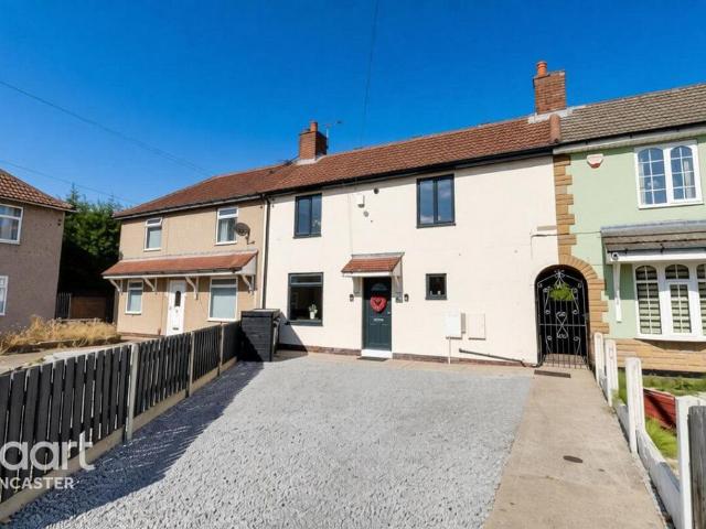 House for sale in New Rossington, South Yorkshire