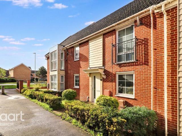 House for sale in Burgh St Peter, Norfolk