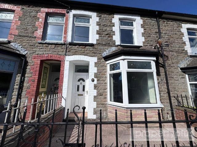 House for sale in Maerdy, Gelli