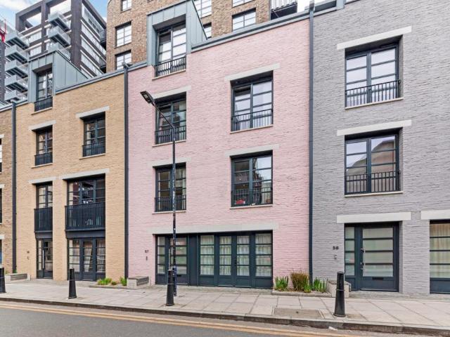 House for sale in Goodluck Hope, Cat Hill