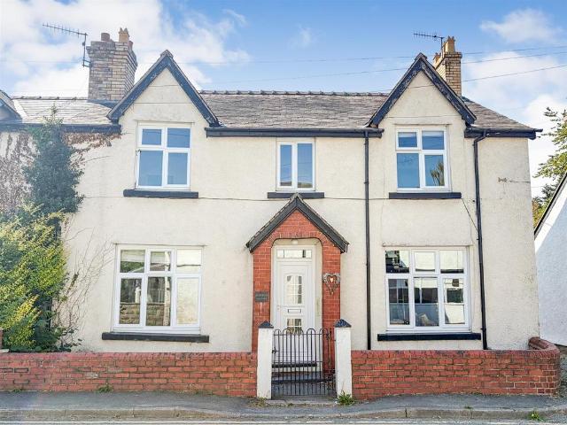 House for sale in Dôl-y-wern, Llwynmawr
