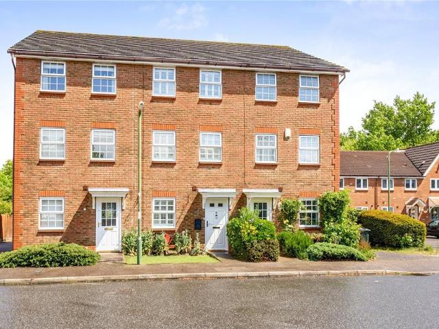 House for sale in Hawley, Monks Orchard