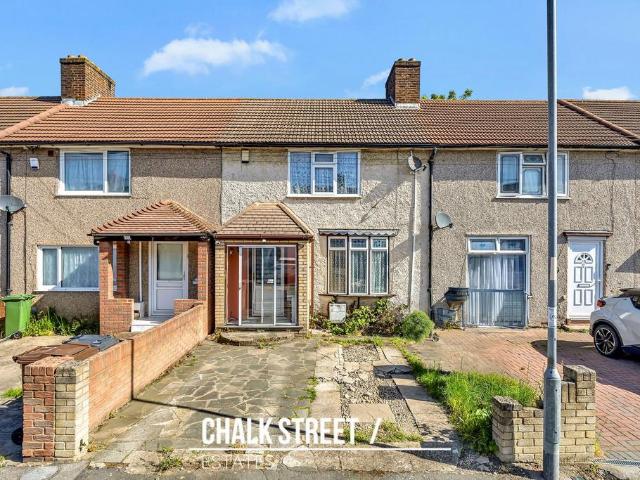 House for sale in Scrattons Farm, Greater London