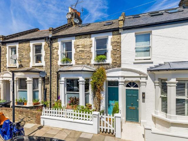 House for sale in Fulham, Greater London