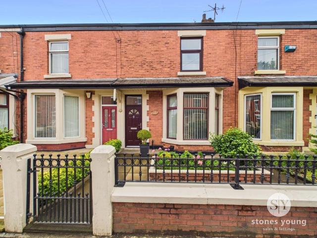 House for sale in Oakdale, Lower Darwen