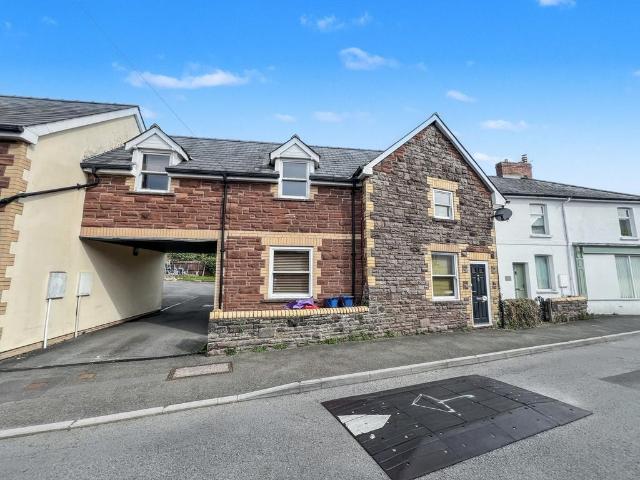 House for sale in Abergavenny