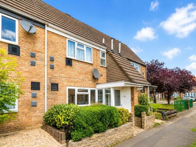 House for sale in London Borough of Hounslow, Greater London