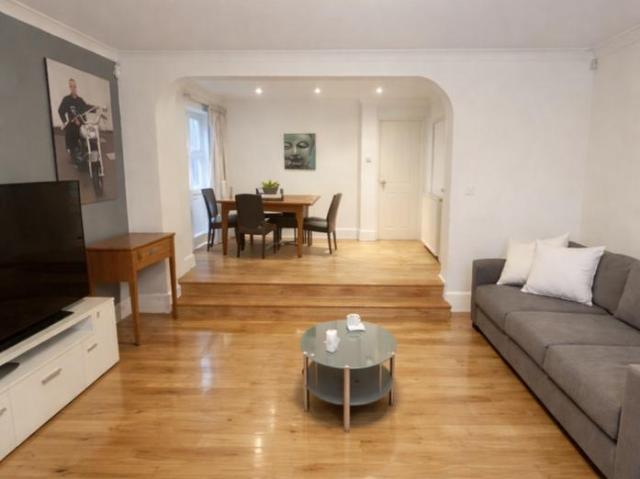 House for sale in Temple Fortune, Isle Of Man