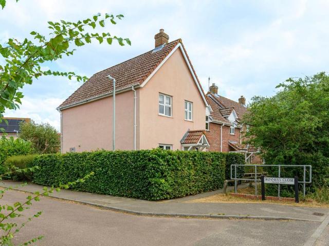 House for sale in Bedingfield, Suffolk