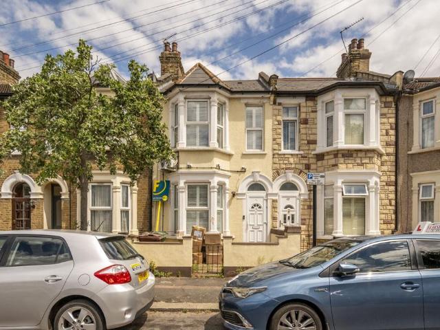 House for sale in Leyton, Greater London